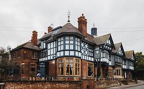 The Dukeries Lodge, Edwinstowe, Nottinghamshire